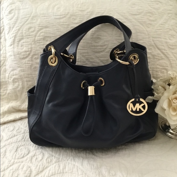 Michael Kors Handbags - Michael Kors Lambskin Ludlow